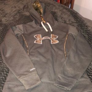 UA Camo Sweatshirt